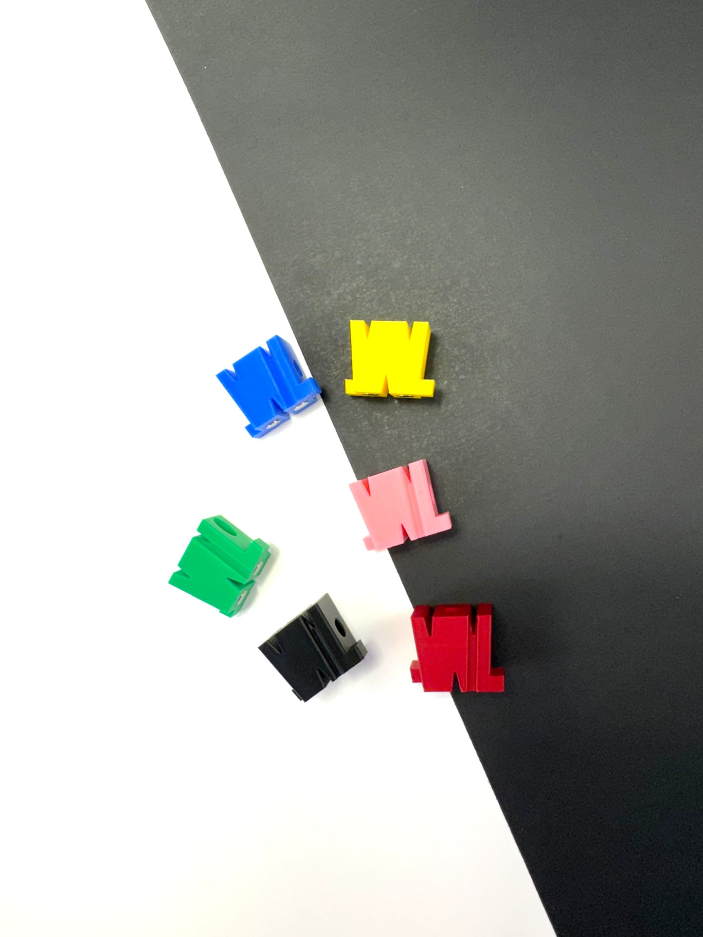 (2) WaitLift Flag + Base Set