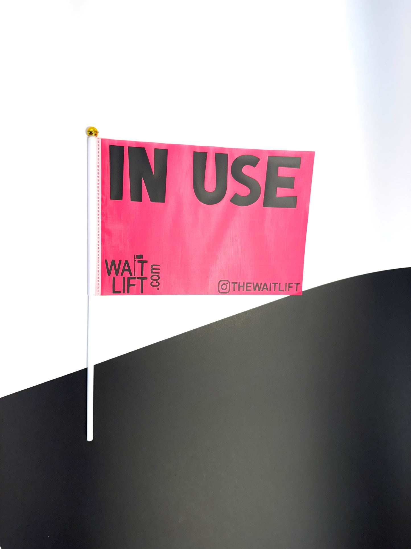 (2) WaitLift Flag + Base Set